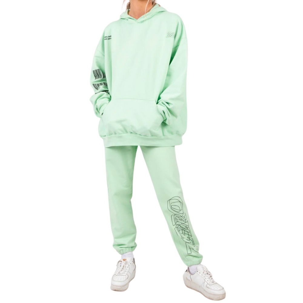 Mayfair 'It Costs $0.00 To Be A Nice Person' Sweatpants